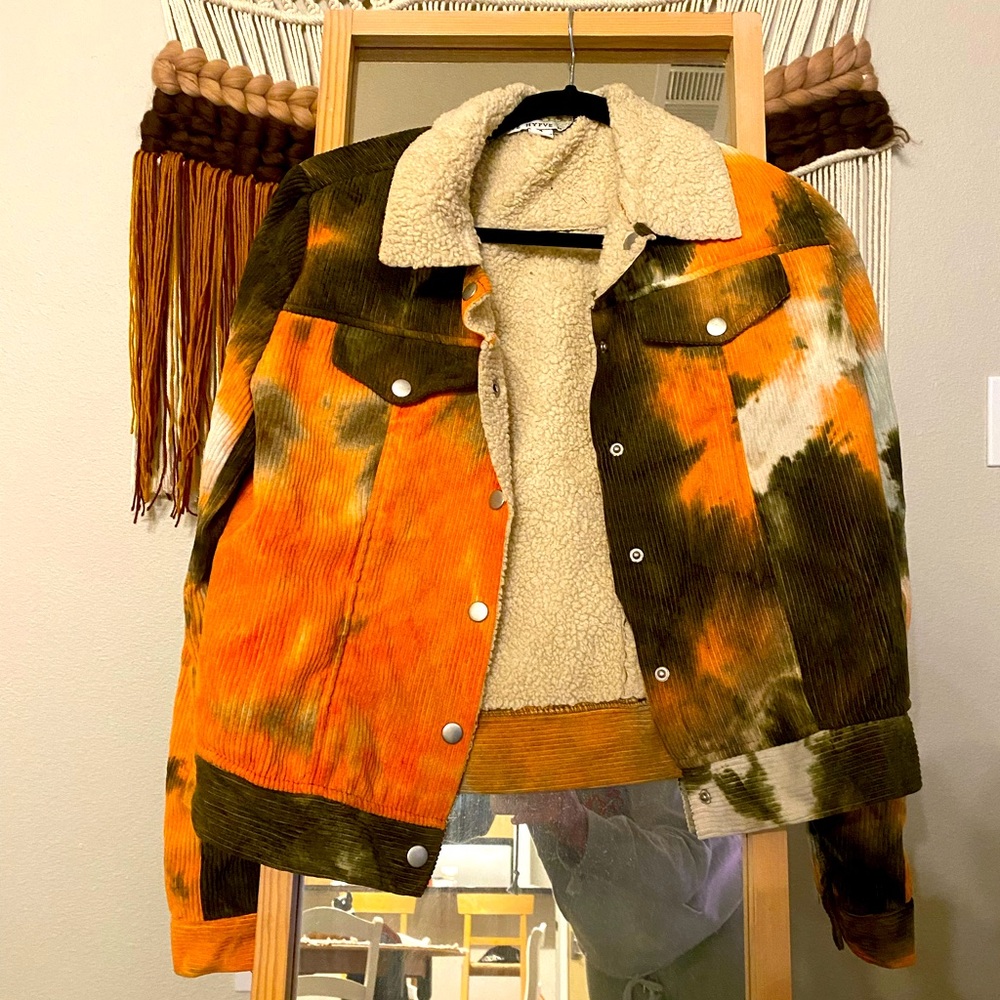 Multi-Colored Light Jacket With Light Fur Lining - image 1